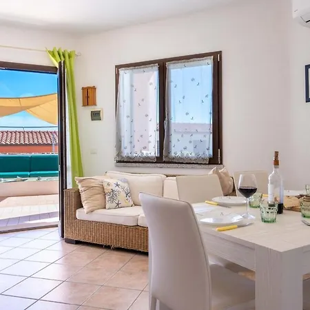 Casa De Mari Giardino * بورتو أوتيولو
